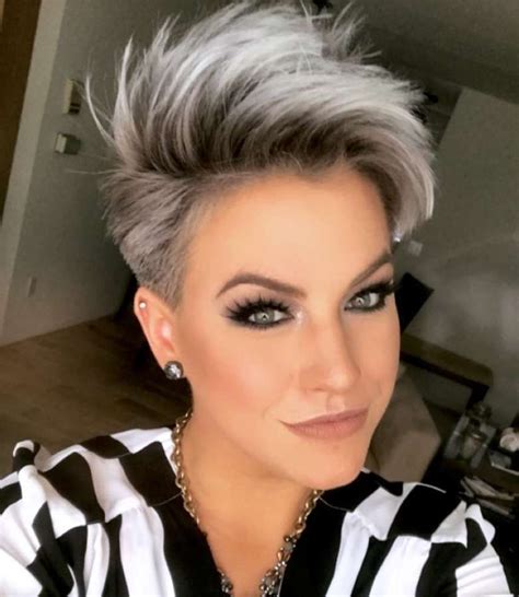 ash grey short hairstyles|short gray women hairstyles.